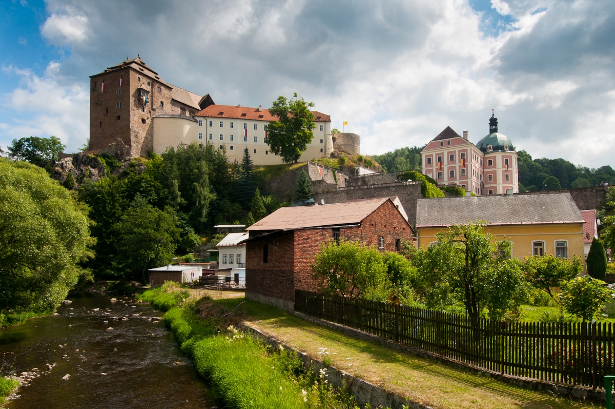 Bečov_nad_Teplou,_hrad_a_zámek